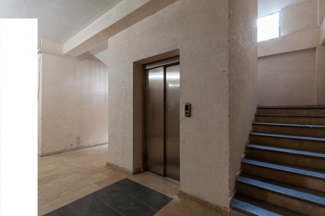 Schwestern Kʼutʼaisi Exterior foto
