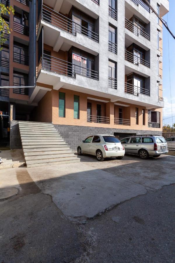 Schwestern Kʼutʼaisi Exterior foto